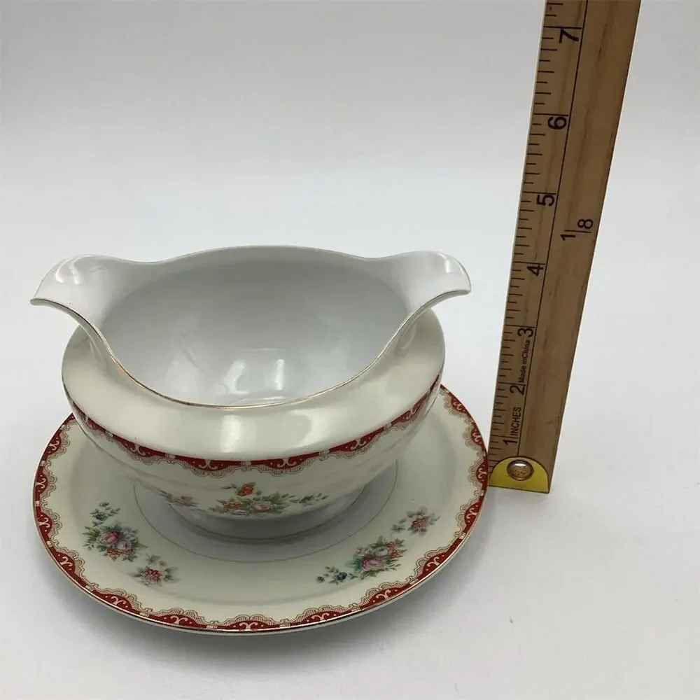 Vintage Rutland Pattern Porcelain Gravy Boat with Attached Under Plate‎